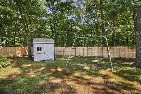 13 Droy Cir, Easthampton, MA 01027 photo 35