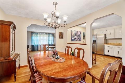30 Nelson Ave, Beverly, MA 01915 photo 15