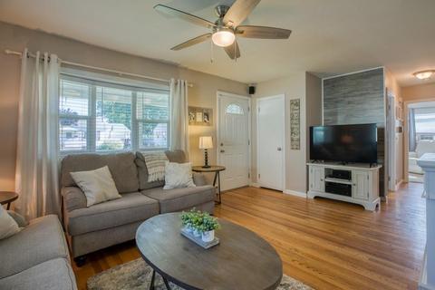 59 Keddy Blvd, Chicopee, MA 01020 photo 6