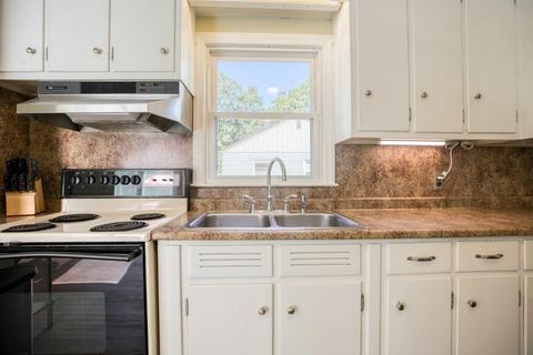 59 Keddy Blvd, Chicopee, MA 01020 photo 11