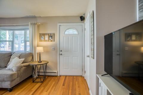 59 Keddy Blvd, Chicopee, MA 01020 photo 8