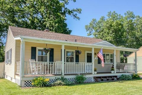 59 Keddy Blvd, Chicopee, MA 01020 photo 2