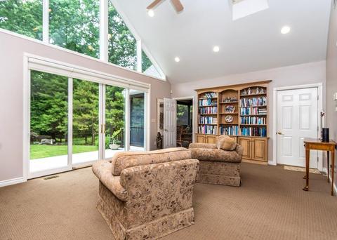 42 Cranberry Ln, Needham, MA 02492 photo 18