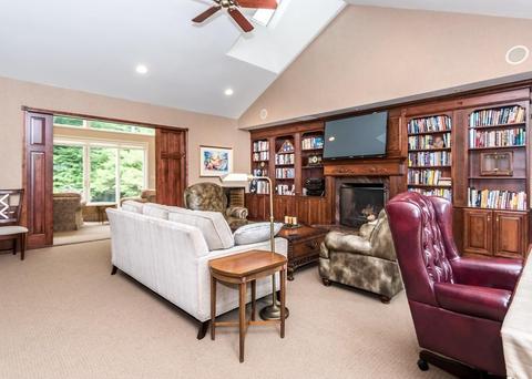 42 Cranberry Ln, Needham, MA 02492 photo 19