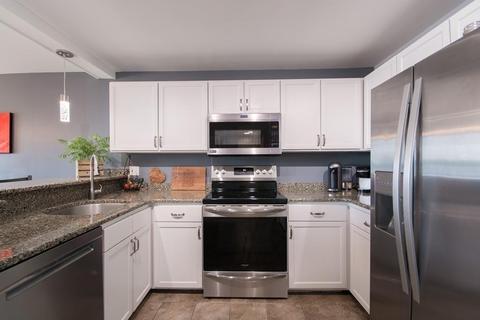 700 Shore Dr #812, Fall River, MA 02721 photo 11