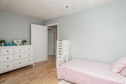 39 Parlin St #203, Everett, MA 02149 photo 20