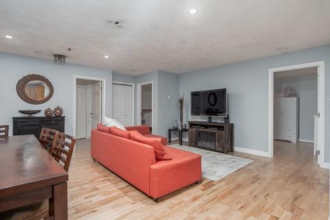 39 Parlin St #203, Everett, MA 02149 photo 3