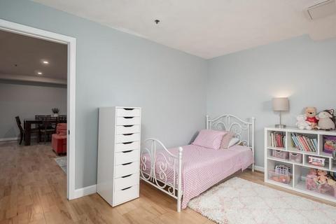 39 Parlin St #203, Everett, MA 02149 photo 21