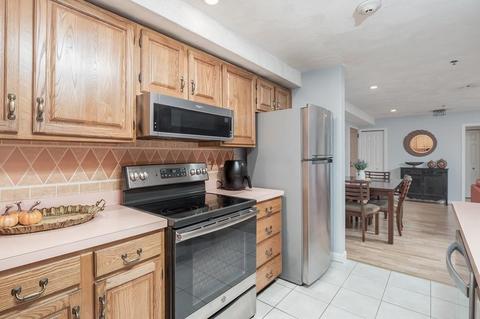39 Parlin St #203, Everett, MA 02149 photo 10