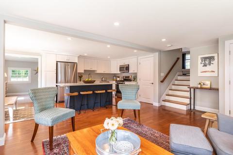 27 Douglas Ave, Maynard, MA 01754 photo 9