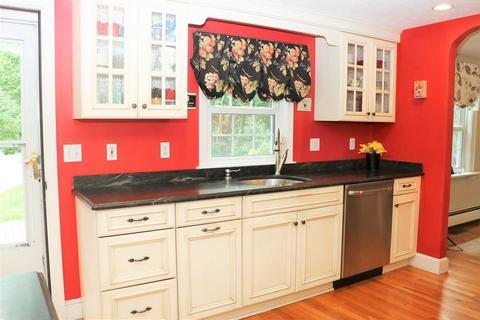140 Cushing St, Hingham, MA 02043 photo 13