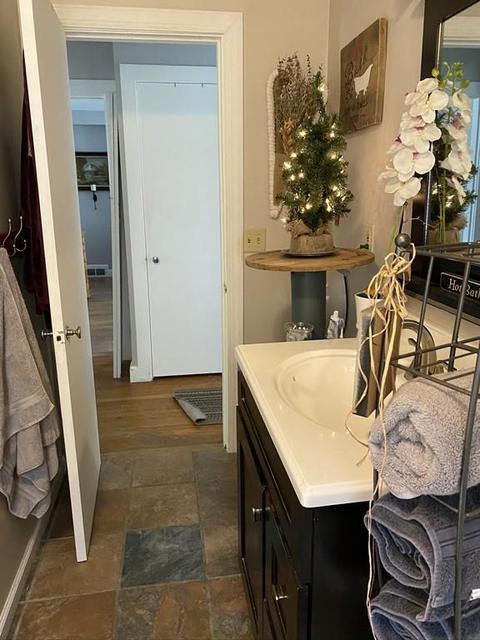 134 Church St, Ware, MA 01082 photo 25