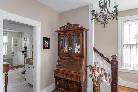 346 Springfield St, Chicopee, MA 01013 photo 6