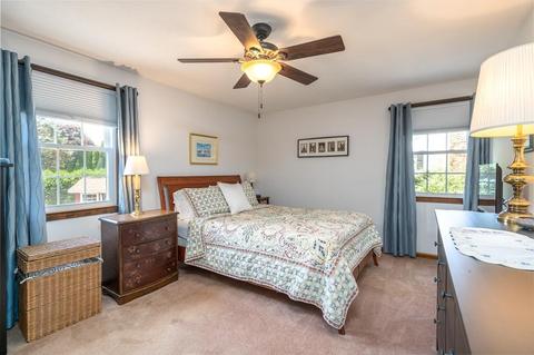 12 Robin Rd, Easthampton, MA 01027 photo 15
