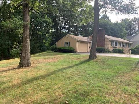 10 Kelch St, Reading, MA 01867 photo 4