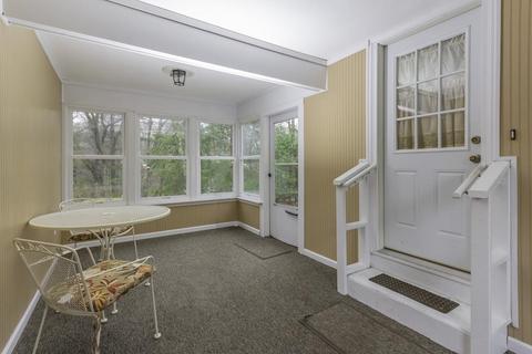 10 Kelch St, Reading, MA 01867 photo 6