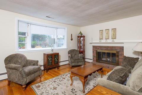 10 Kelch St, Reading, MA 01867 photo 10