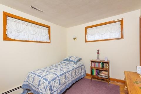 10 Kelch St, Reading, MA 01867 photo 12