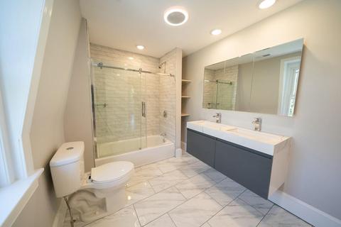 13 Putnam St #2, Danvers, MA 01923 photo 10