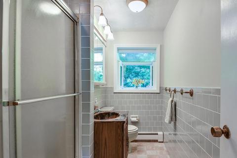 24 Edith Rd, Framingham, MA 01701 photo 18