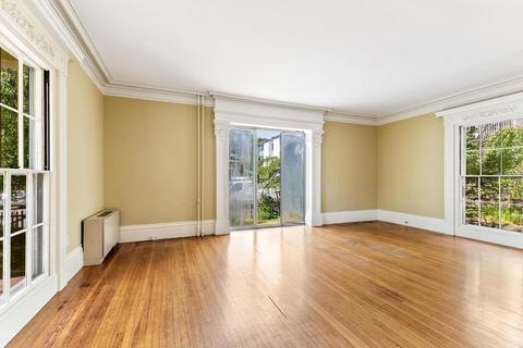 25 Stanton Rd, Brookline, MA 02445 photo 13
