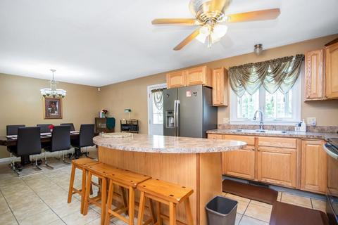 100 Briggs St, Springfield, MA 01001 photo 16