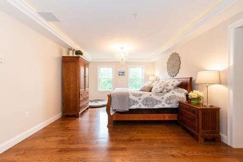 70 Ogunquit Rd, North Andover, MA 01845 photo 16