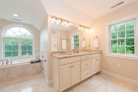 70 Ogunquit Rd, North Andover, MA 01845 photo 20