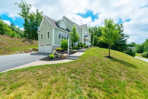 70 Ogunquit Rd, North Andover, MA 01845 photo 2