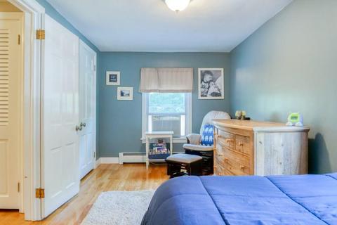 58 Senator St, Springfield, MA 01129 photo 14