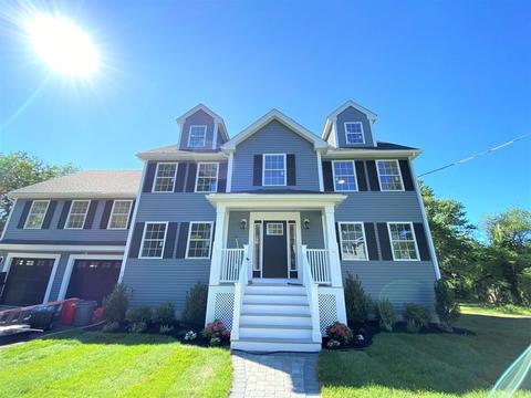 26 Torre St, Reading, MA 01867 photo 2