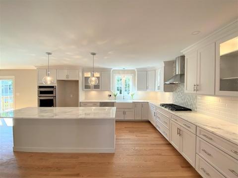 26 Torre St, Reading, MA 01867 photo 8
