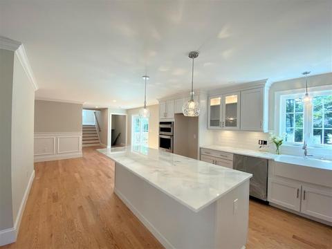 26 Torre St, Reading, MA 01867 photo 11