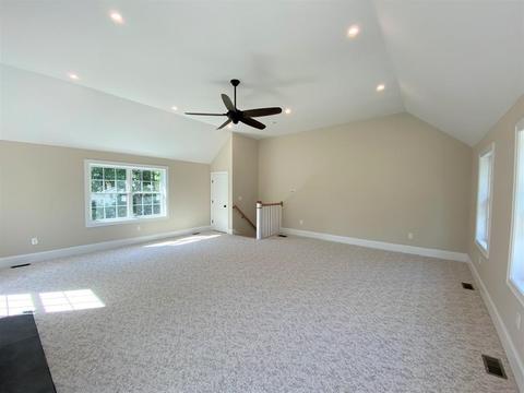 26 Torre St, Reading, MA 01867 photo 13