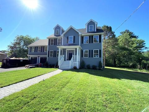 26 Torre St, Reading, MA 01867 photo 1