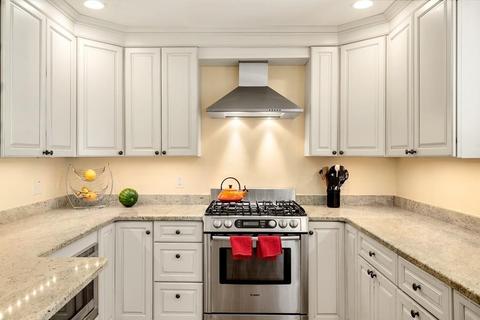 20 Cavanagh Rd, Wellesley, MA 02481 photo 9