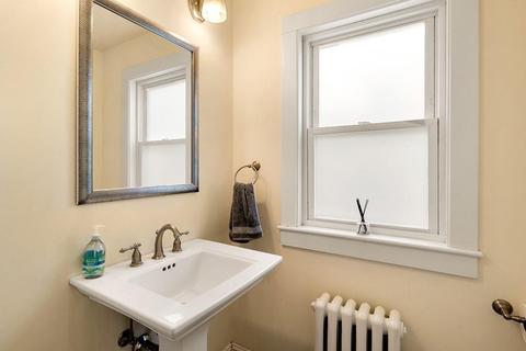 20 Cavanagh Rd, Wellesley, MA 02481 photo 10