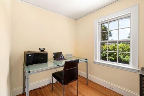 20 Cavanagh Rd, Wellesley, MA 02481 photo 22