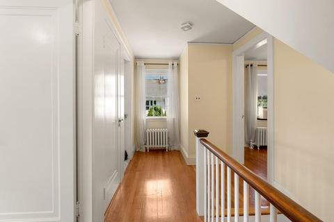 20 Cavanagh Rd, Wellesley, MA 02481 photo 23