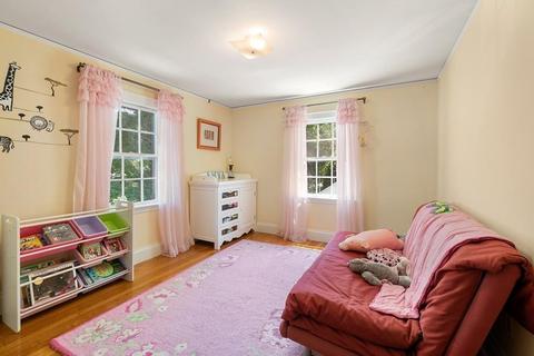 20 Cavanagh Rd, Wellesley, MA 02481 photo 21