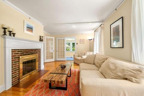 20 Cavanagh Rd, Wellesley, MA 02481 photo 13