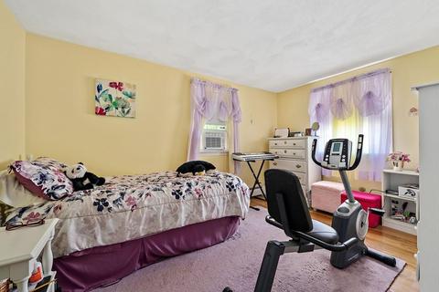 65 Cape Cod Ln, Hanover, MA 02339 photo 7