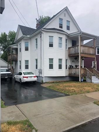 12 Crown St, Springfield, MA 01108 photo 2
