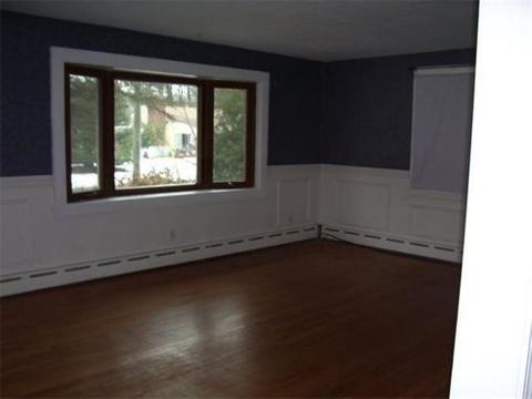 33 Slumber Ln, Springfield, MA 01128 photo 12