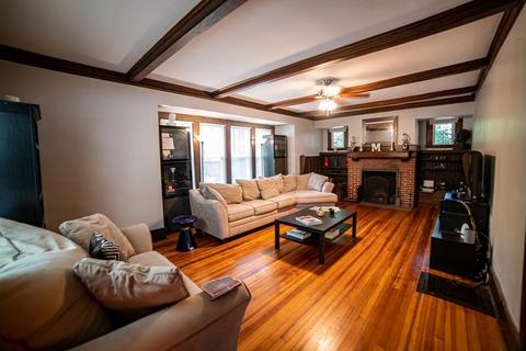14 Irvington St, Springfield, MA 01108 photo 8