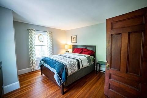 14 Irvington St, Springfield, MA 01108 photo 24