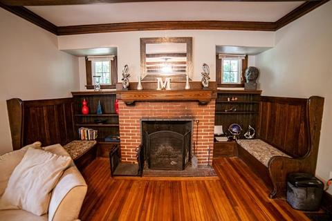 14 Irvington St, Springfield, MA 01108 photo 9