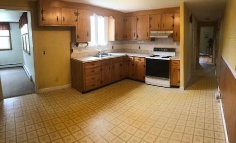 56 Cushing Rd, Webster, MA 01570 photo 12
