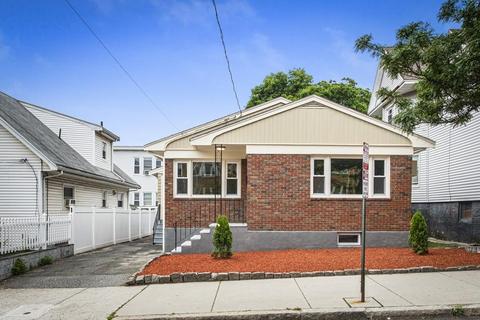 6 Lawrence St, Everett, MA 02149 photo 2