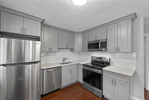 6 Lawrence St, Everett, MA 02149 photo 4
